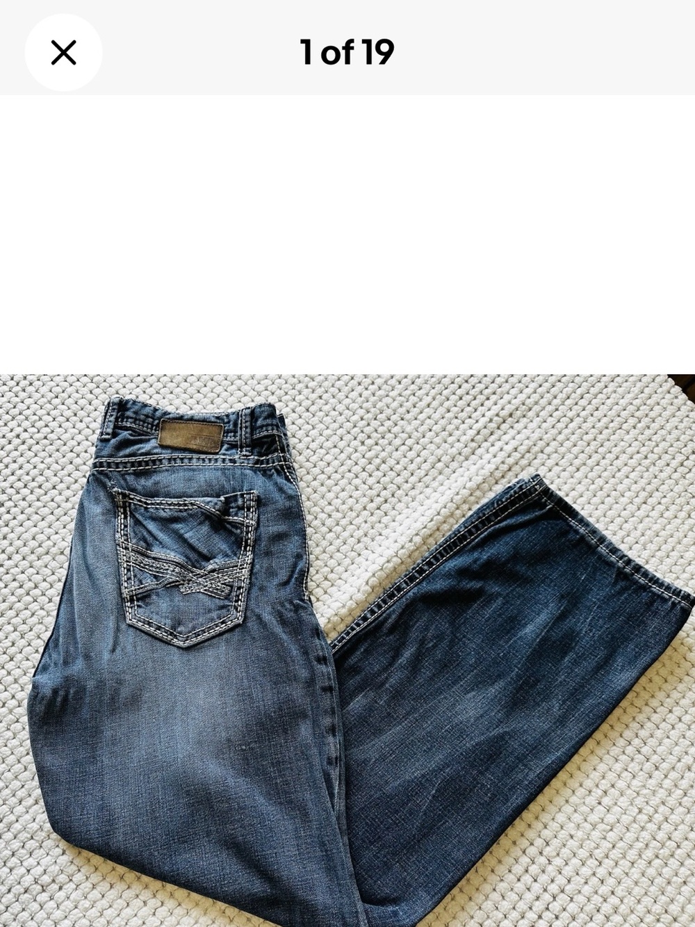 BKE Tyler Mens 33Rx31 Straight Fit Embroidered Distressed Cowboy Denim Jeans